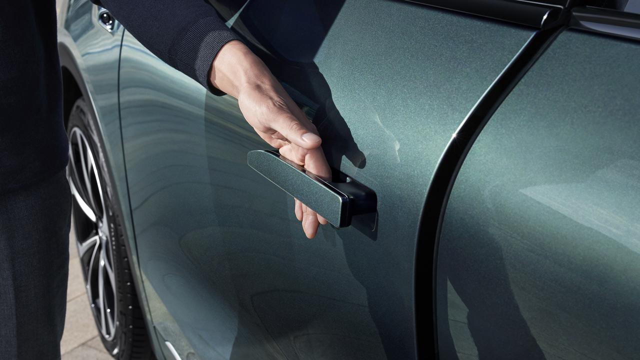 EL8-door handle